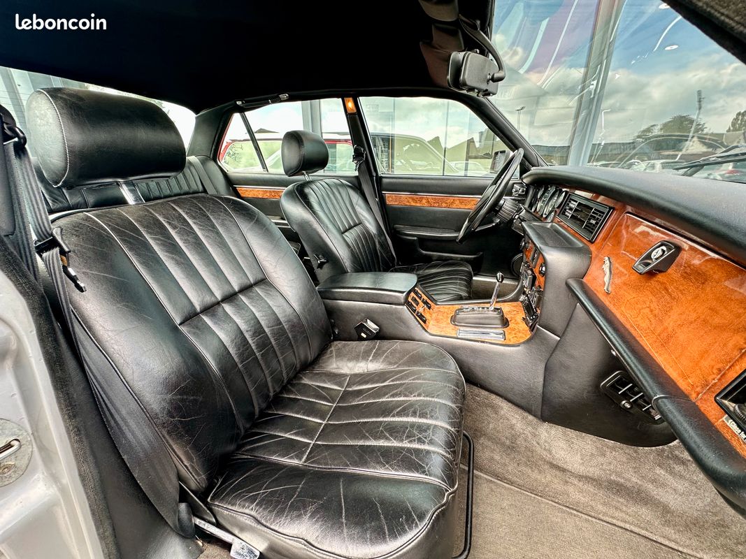 Jaguar XJ6 4,2 L 205 CV BVA (image 6)