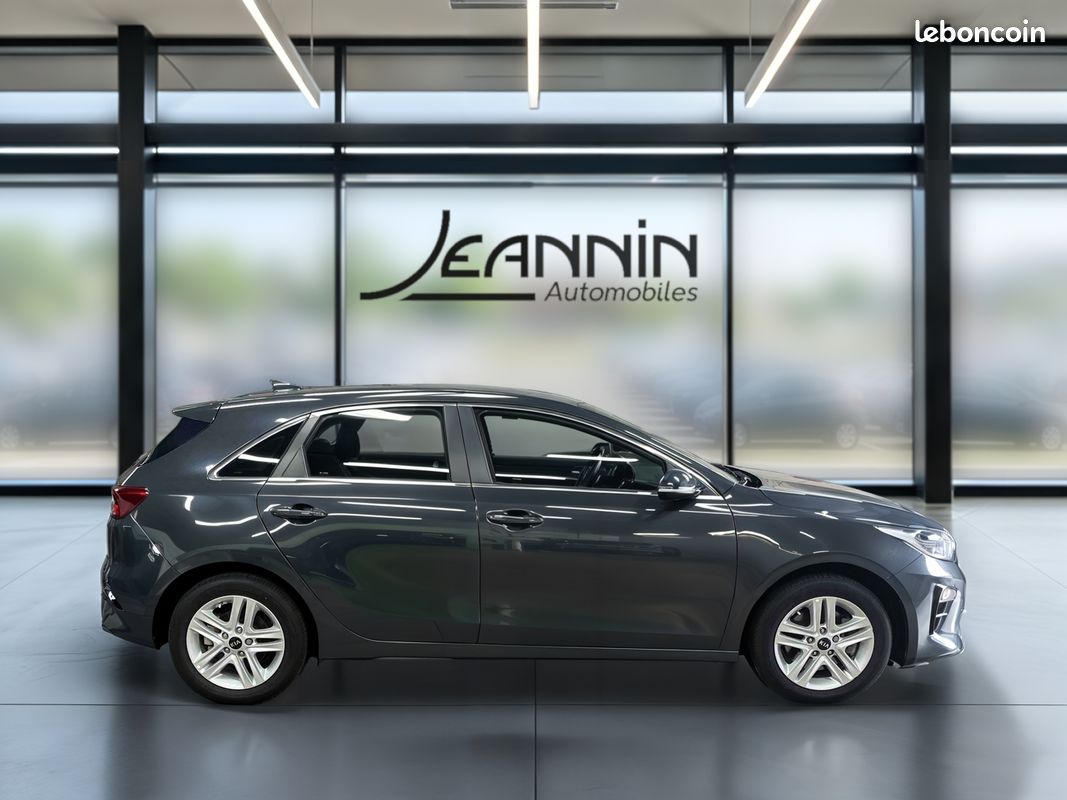 KIA CEED 1.6 CRDi 115 ch ISG DCT7 Active (image 6)