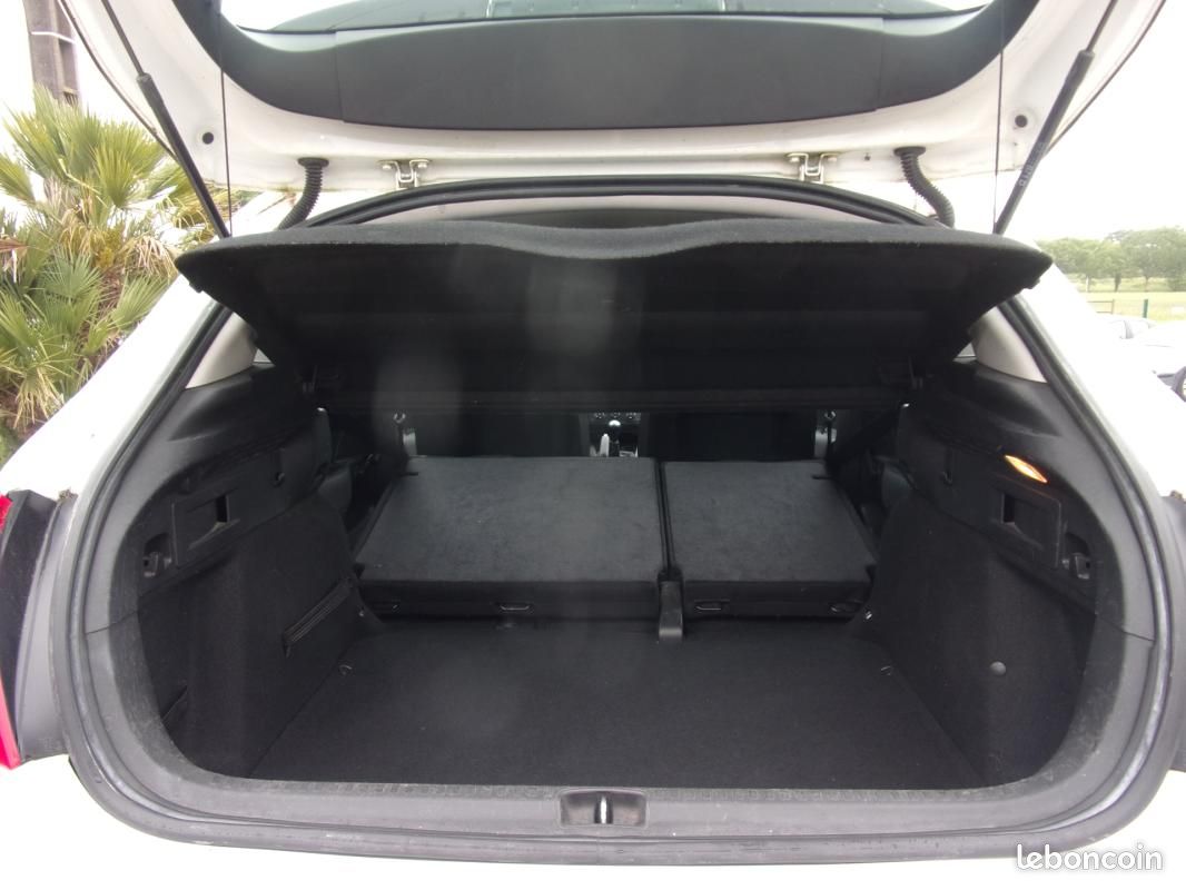 Citroën C4 VTi 95 Attraction (image 14)