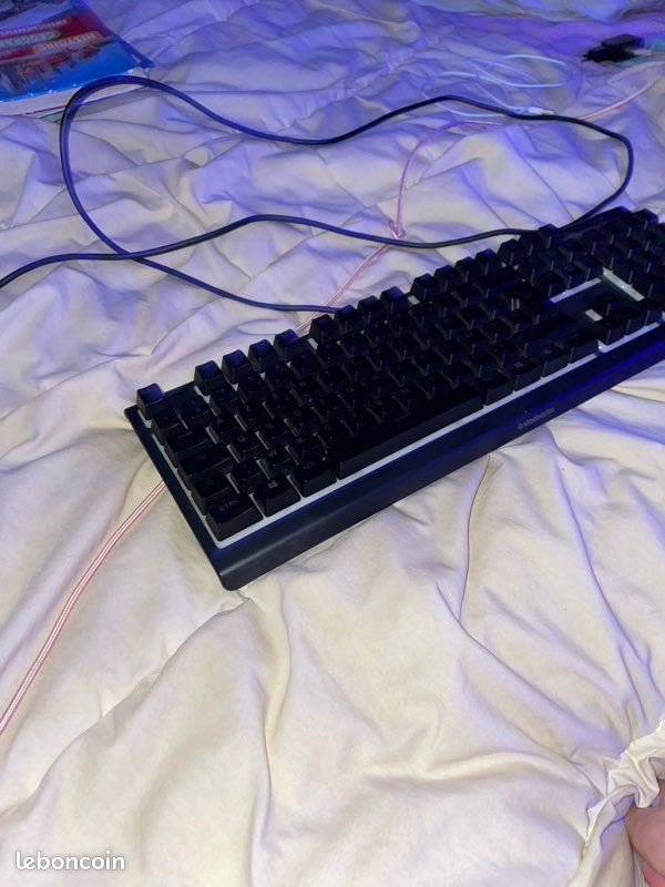 Clavier apex 3 tkl (image 1)