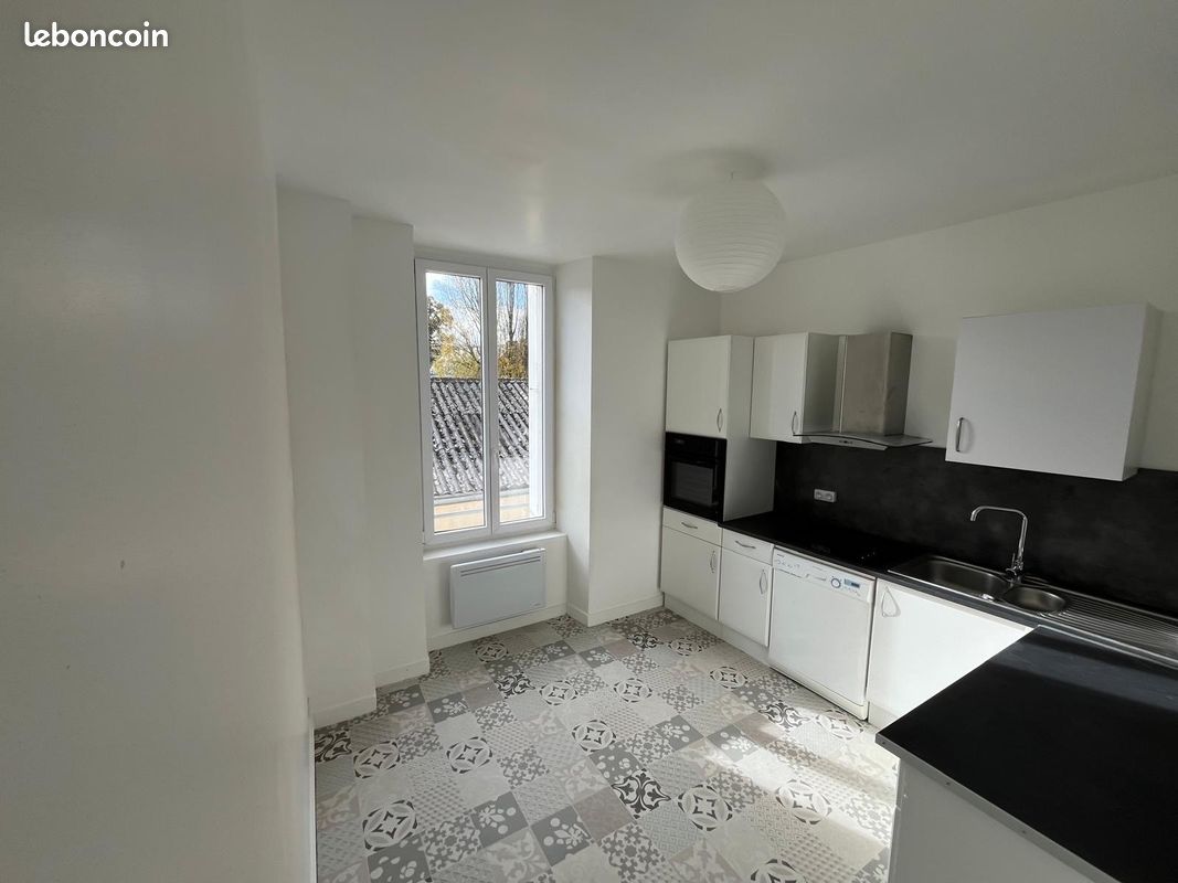 Appartement 2 pièces 53 m² · à Locminé · 52,7 m² · 600 €/mois