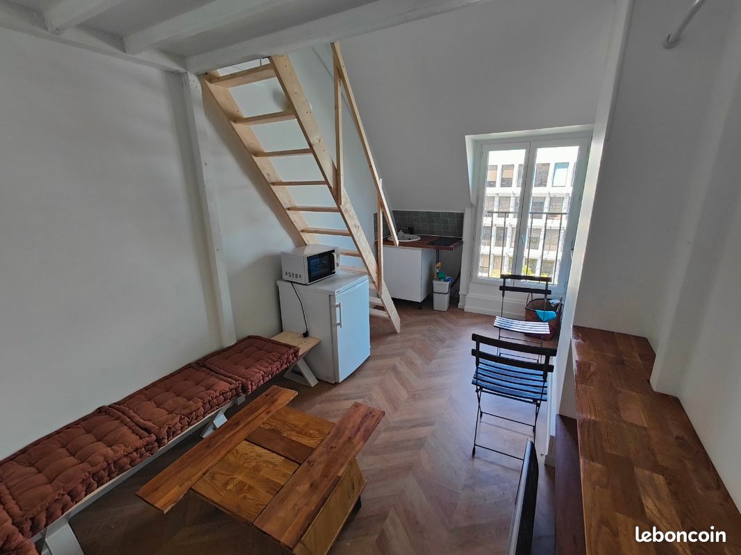 Appartement 1 pièce 17 m² · à Paris · 17 m² · 167 000 €