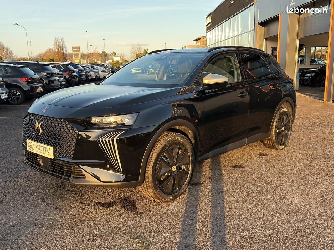 DS DS 7 1.5 bluehdi 130 performance line (image 1)