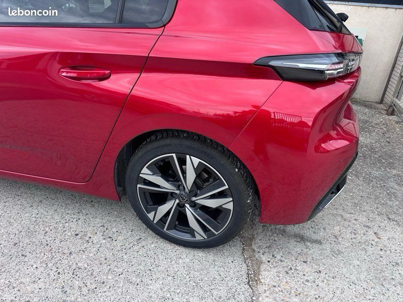 Peugeot 308 III BLUEHDI 130 cv EAT8 ALLURE BOÎTE AUTOMATIQUE 2022 SUIVI PEUGEOT LED CAMÉRA (image 10)