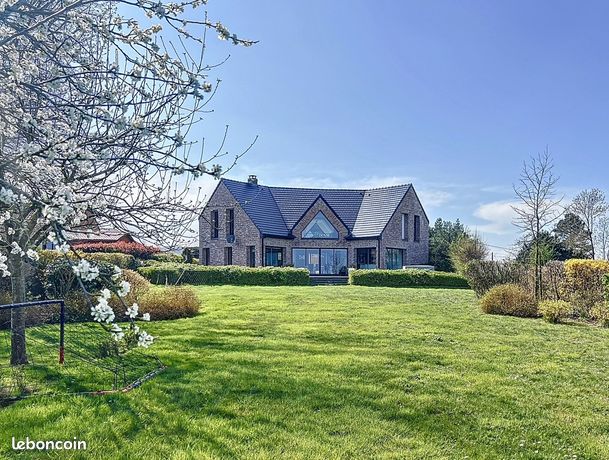 Propriété 6 pièces 210 m²