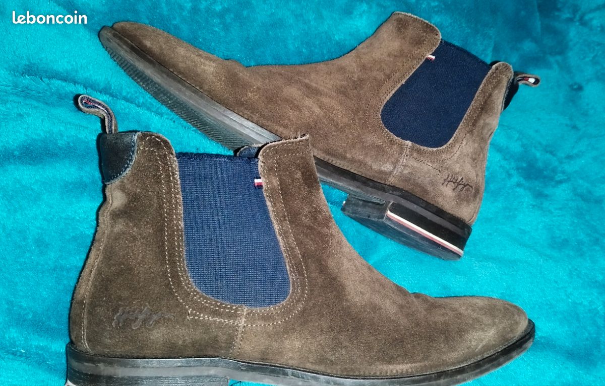 Bottes Plates Napapijri En Daim Marron - Taille 39 - Occasion Très Bon état - Confortables