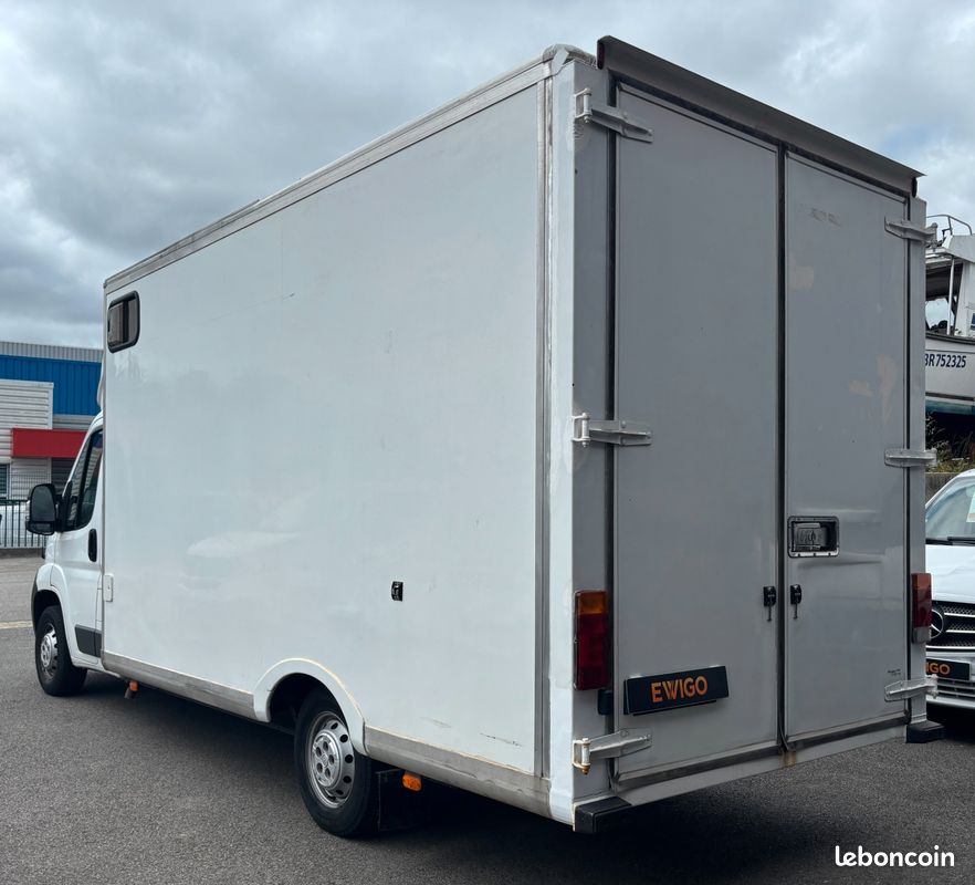 FIAT DUCATO VU Camion de Marché - FOURGON MAXI 2.3 120 XLH2 20m³ - DISTRIBUTION FAIT - STORE & RIDEAU - CLIM (image 2)
