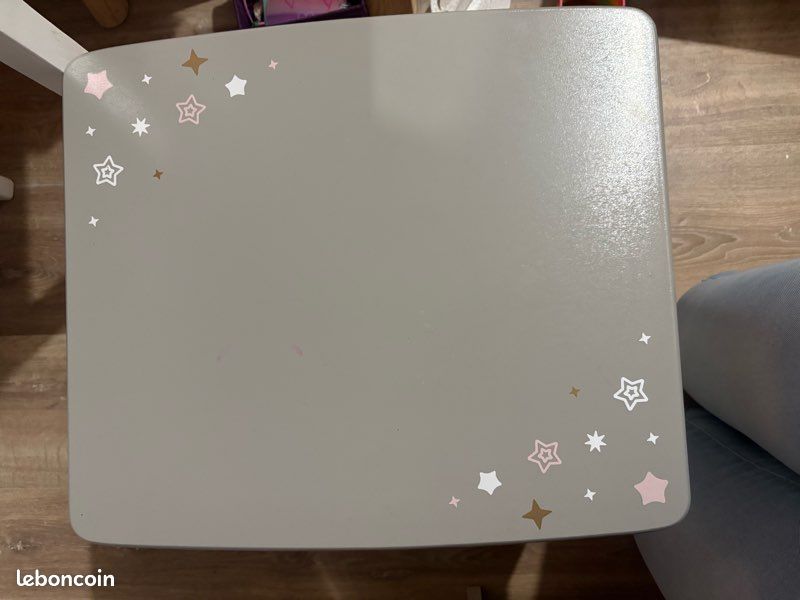 Table chevet étoile (image 2)