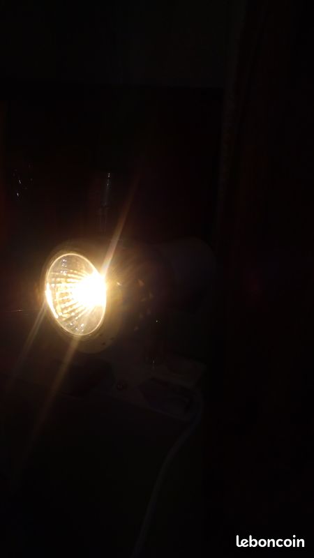 Lampe pince toute neuve dans son emballage (image 2)