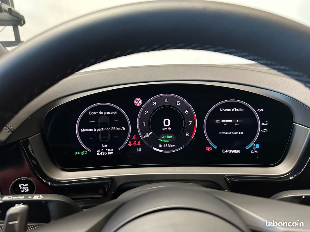 PORSCHE CAYENNE COUPE S E-Hybrid 3.0 V6 520 ch BVA - etat neuf - francais - dispo de suite - 07/2025 - Garantie - Interieu (image 13)