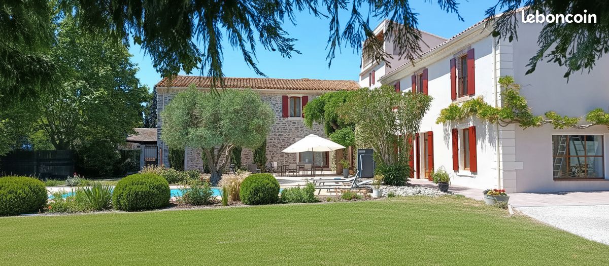 Maison 12 pièces 334 m² · à Rieux-Minervois · 334 m² · 590 000 €