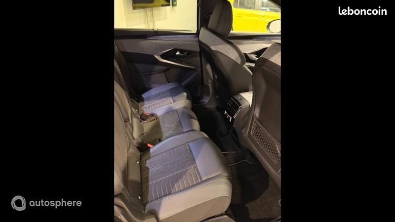 Peugeot 5008 Hybrid 145ch GT Exclusive e-DCS6 (image 11)