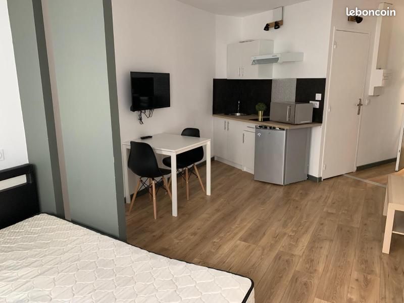 Appartement 1 pièce 25 m² · à Saint-Étienne · 25 m² · 455 €