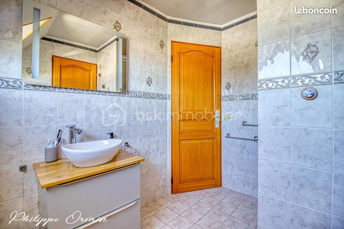 Maison 8 pièces 136 m² (image 15)