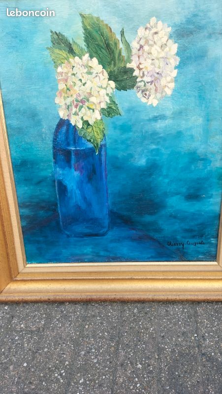 Tableau vase bleu avec bouquet de fleurs blanches.
La signature « Thierry-Auguste » (image 3)