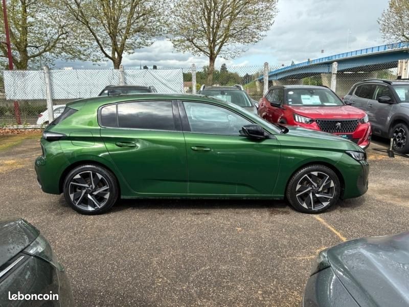 Peugeot 308 PHEV 225ch GT e-EAT8 (image 20)