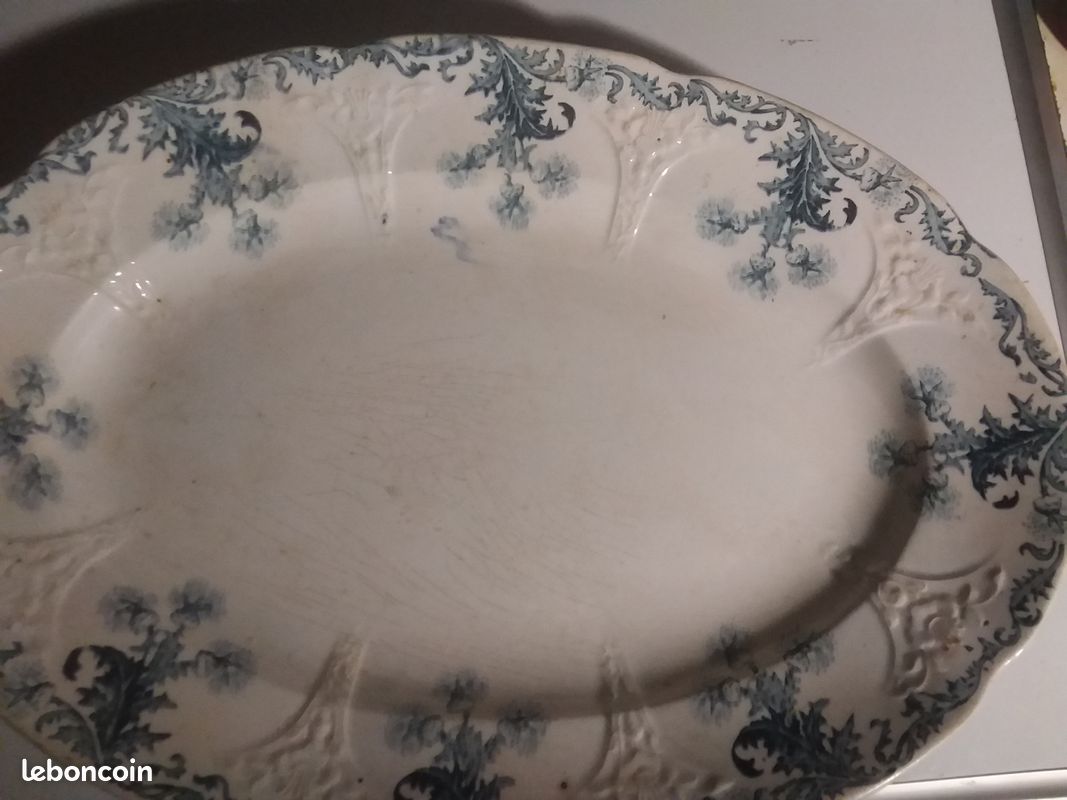 Plat ancien (image 1)