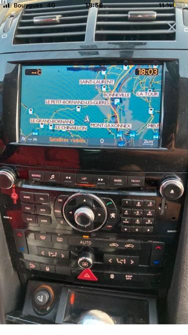 AUTORADIO RNEG1 BLUETOOTH CD NAVIGATION GPS PEUGEOT CITROEN C3 C4 C5 207 dS3
