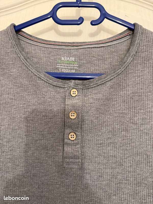 T-Shirt Henley Côtelé KIABI - Gris/Anthracite - Taille S Regular (image 2)