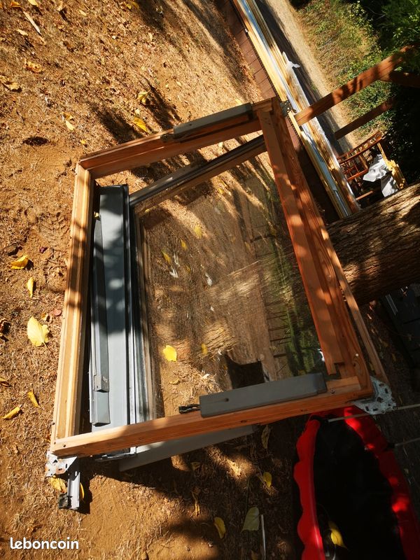 Velux en l'état (image 1)