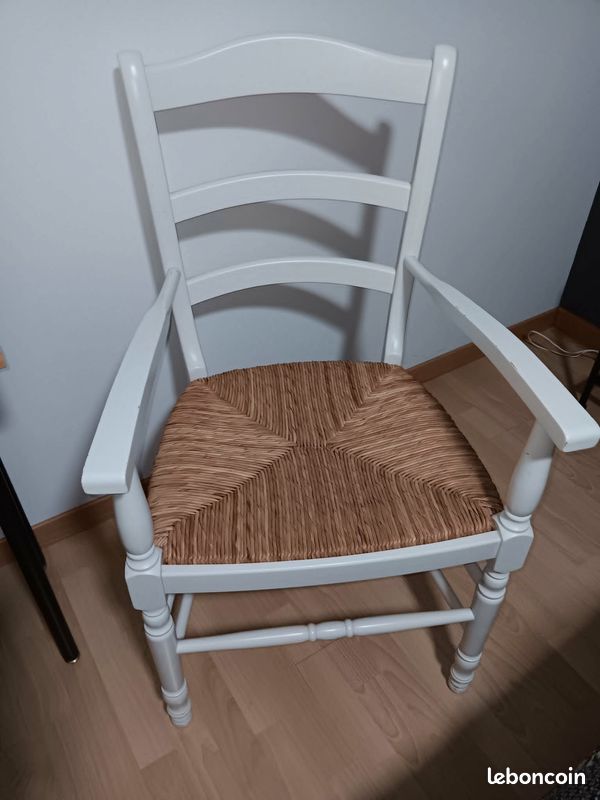 Fauteuil assise paille (image 1)