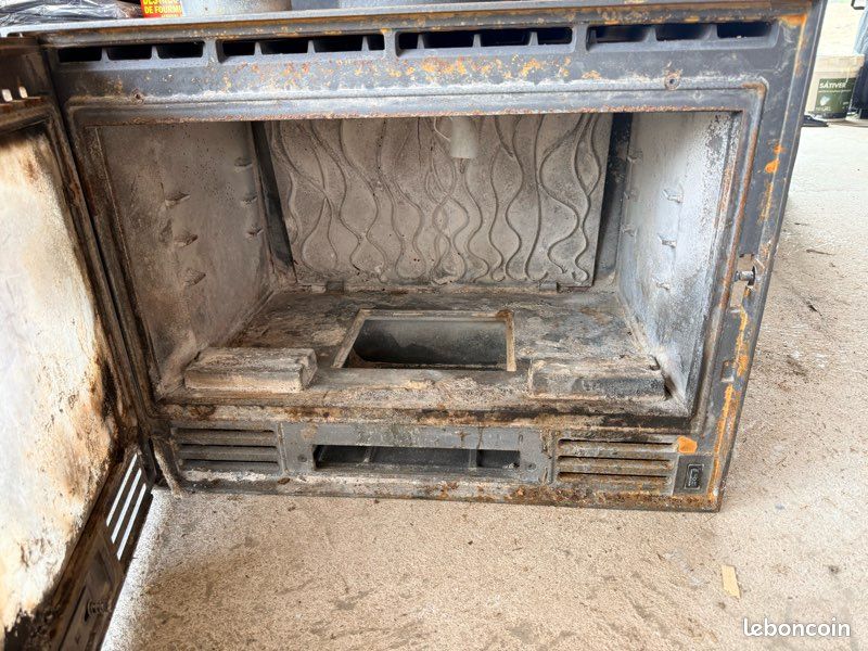Cheminée insert invicta (image 2)