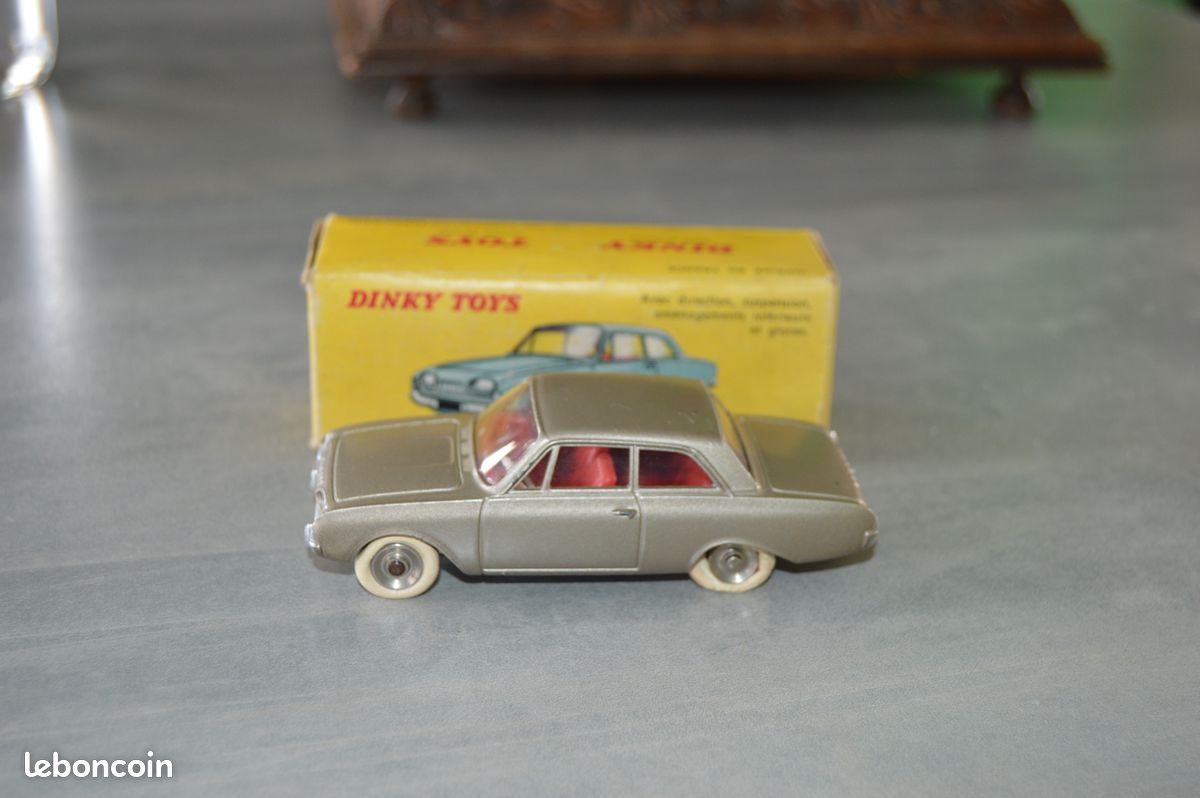 Dinky Toys France 559 - Ford Taunus - 1/43 - En Boîte