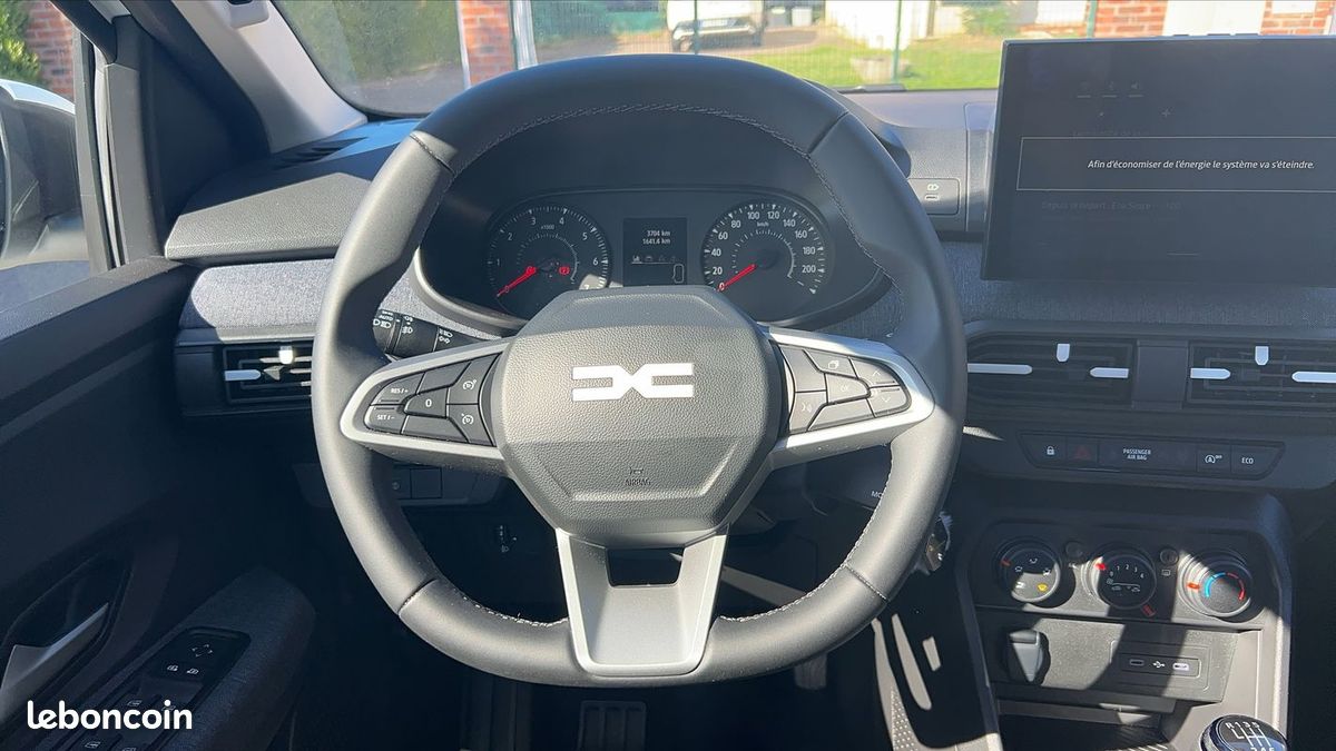 Dacia Sandero 1.0 TCe 100 Expression (image 22)