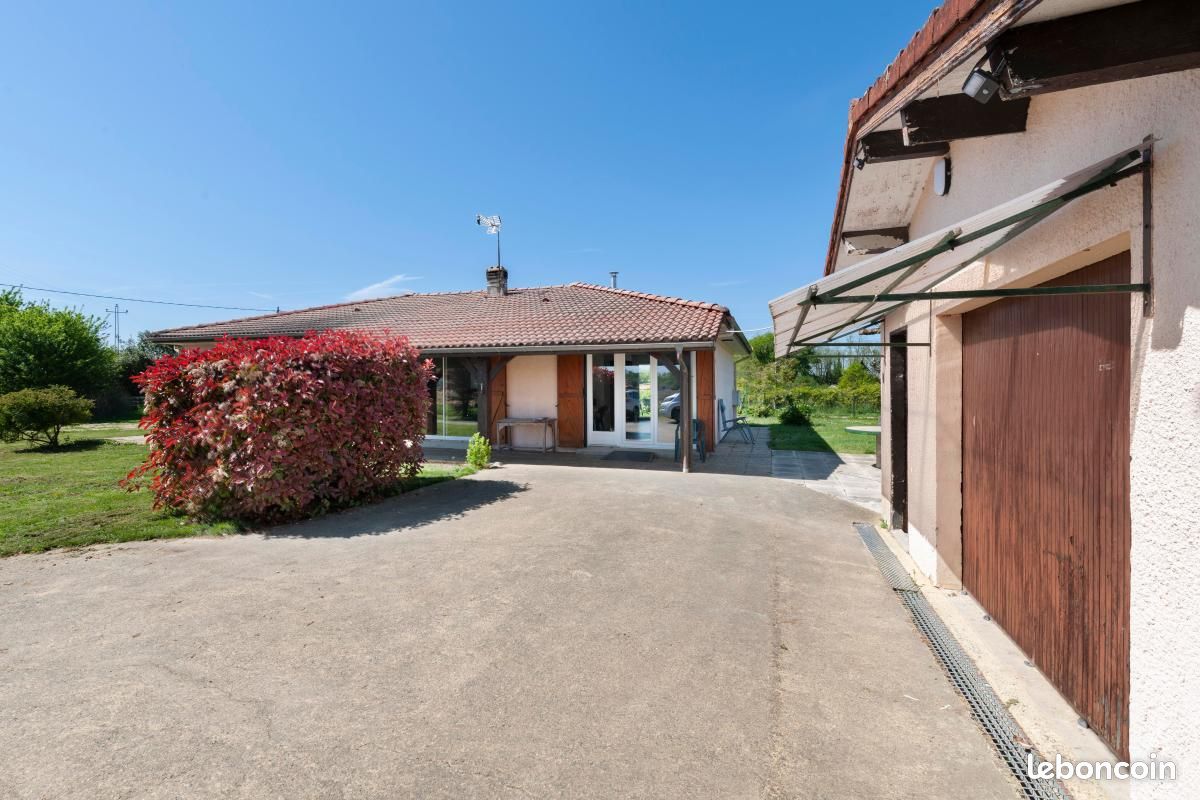 Maison 5 pièces 112 m² · à Saint-Sever · 112 m² · 240 000 €