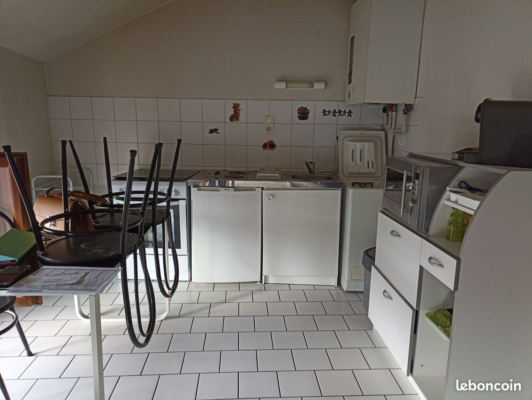 Appartement 1 pièce 27 m² · à Yssingeaux · 27 m² · 540 €