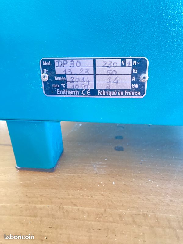 Vend four enitherm pour pieces (image 1)