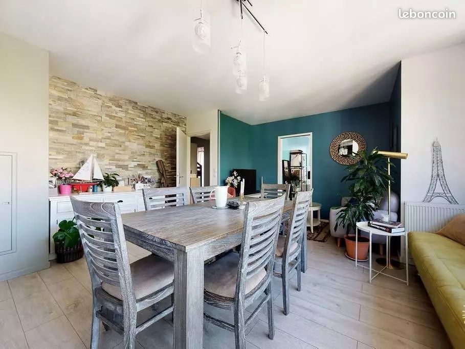 Appartement 4 pièces 78 m² · à Nanterre · 78 m² · 2 000 €/mois