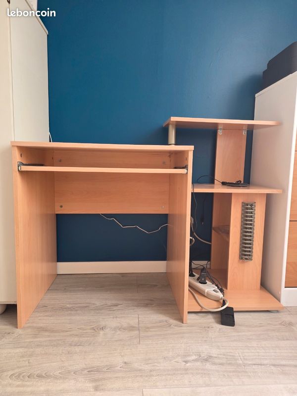Bureau (image 2)