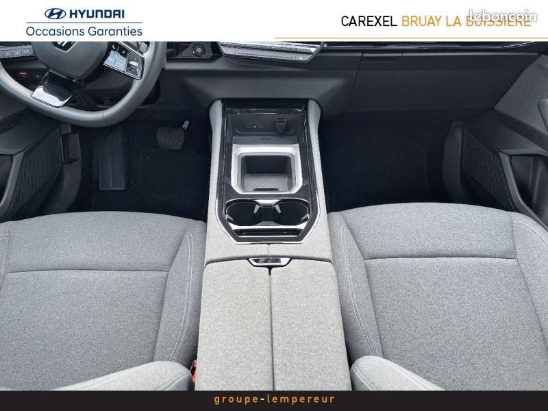 Renault Austral 1.2 E-Tech full hybrid 200ch Evolution - 24 (image 22)