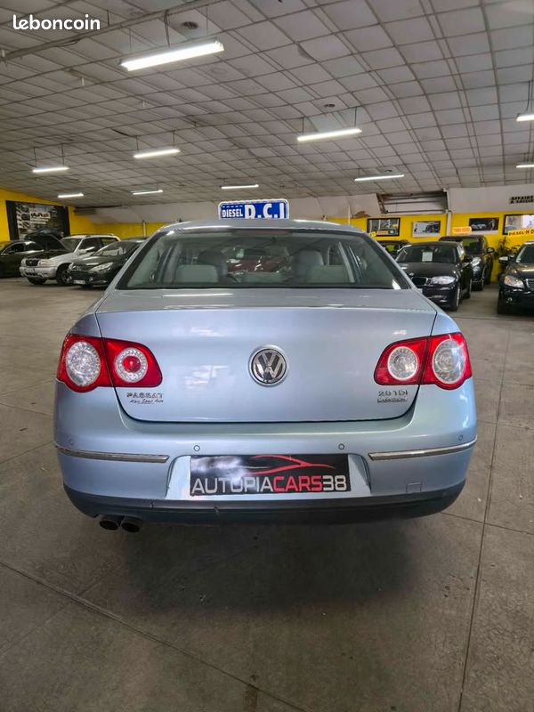 VOLKSWAGEN passât 2.0 TDI 140ch BV6 pack carat Edition 4 motion TBE (image 5)