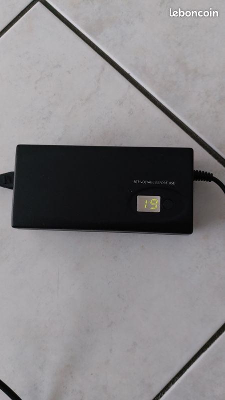 Adaptateur universel AC Haute Qualité (image 3)
