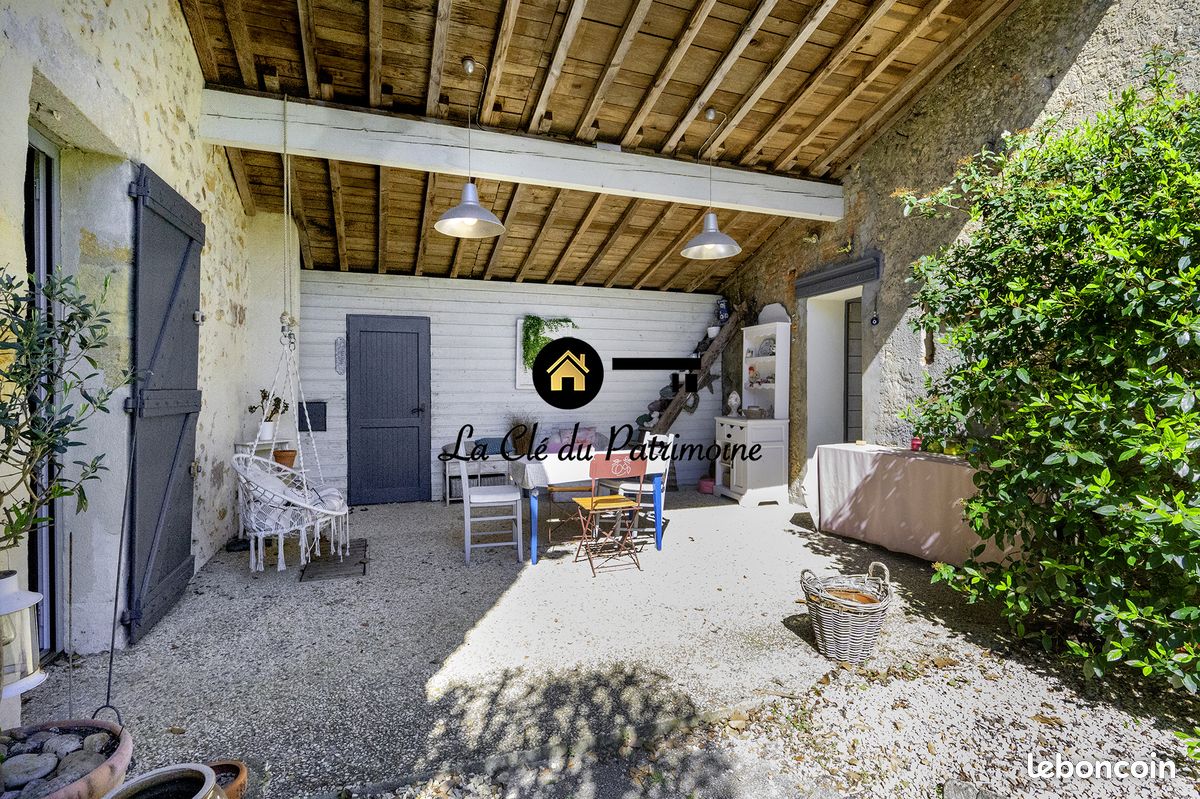 Maison 5 pièces 170 m² · à Saint-Selve · 170 m² · 450 000 €