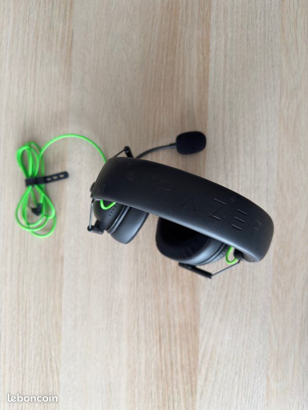 Casque Razer BlacksShark V2 (image 2)