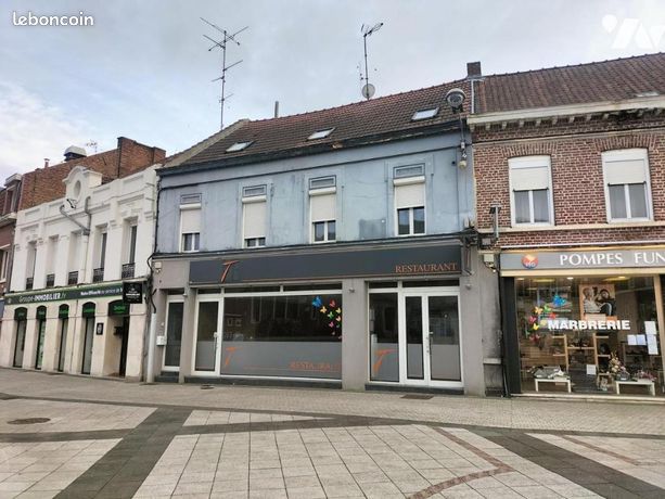 Immeuble 270 m² SOMAIN