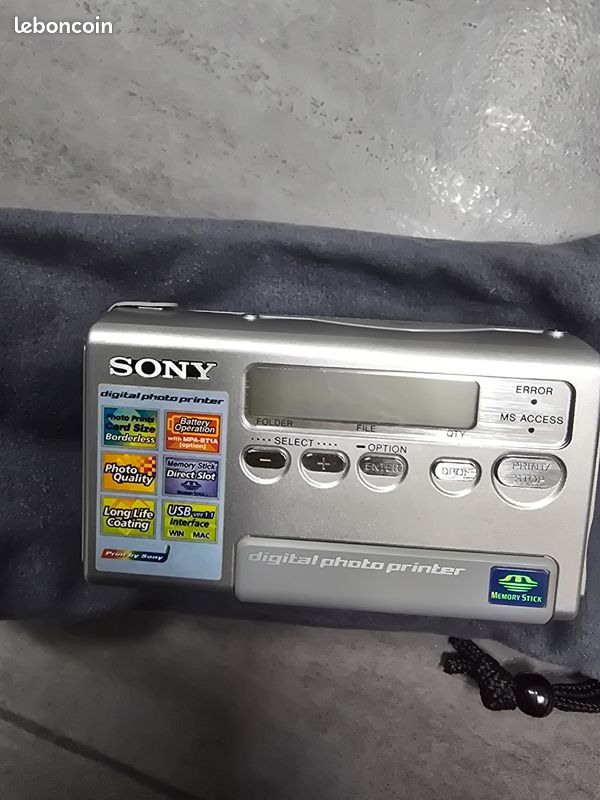 Sony Digital Photo Printer (image 1)