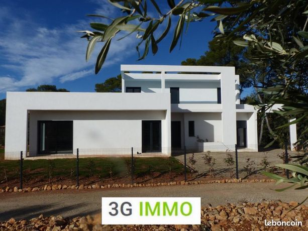 Villa 4 pièces 130 m²