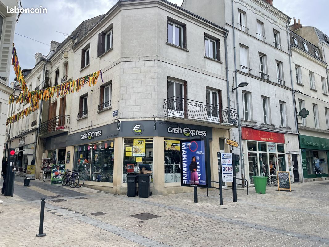 Local commercial 288 m² · à Châtellerault · 288 m² · 470 000 €