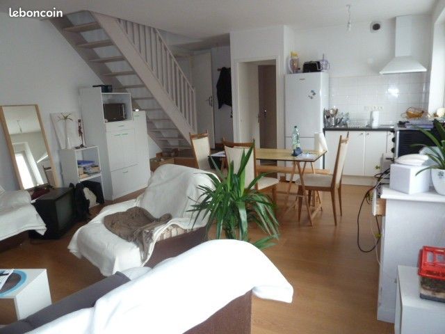 Appartement 3 pièces 61 m² · à Grand-Charmont · 61 m² · 55 000 €