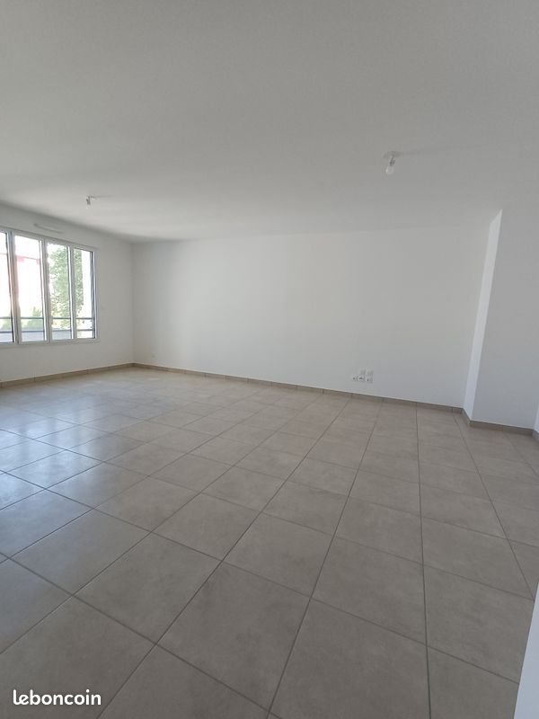 Appartement 4 pièces 89 m² · à Lyon · 89 m² · 1 699 €/mois