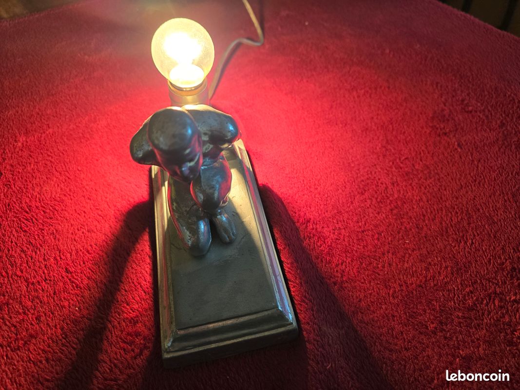 Lampe américaine - ATLAS supportant le Monde (image 4)