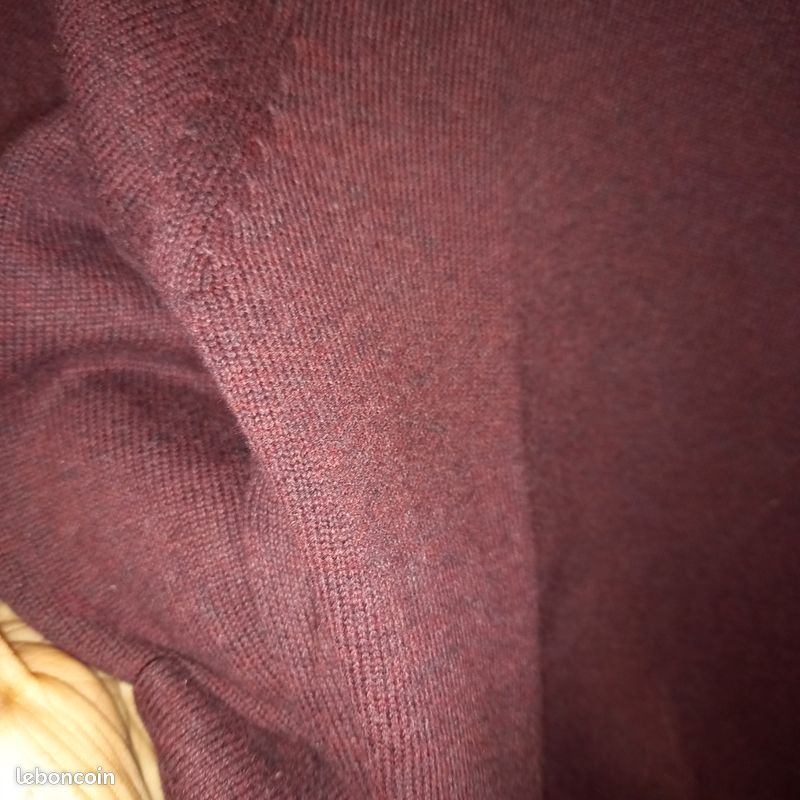 đđđsuperbe pull bordeaux taille un vrai M article irreprochable đđđ (image 3)