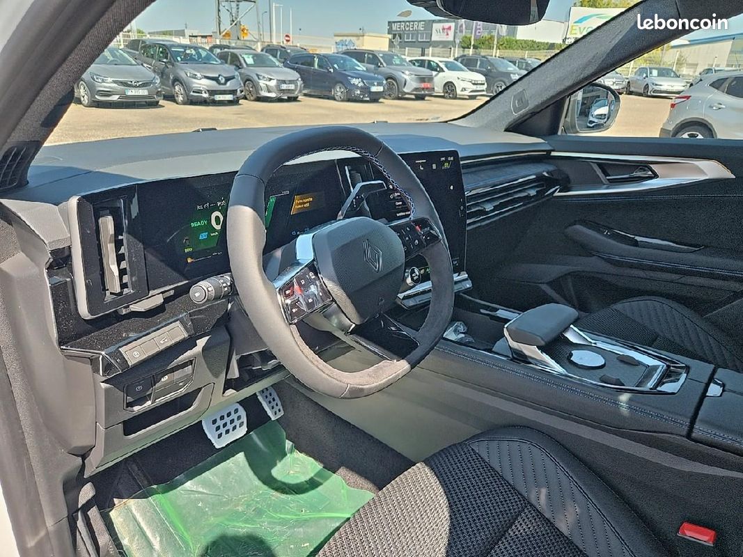 RENAULT AUSTRAL 1.2 e-tech full hybrid 200 esprit alpine (image 13)