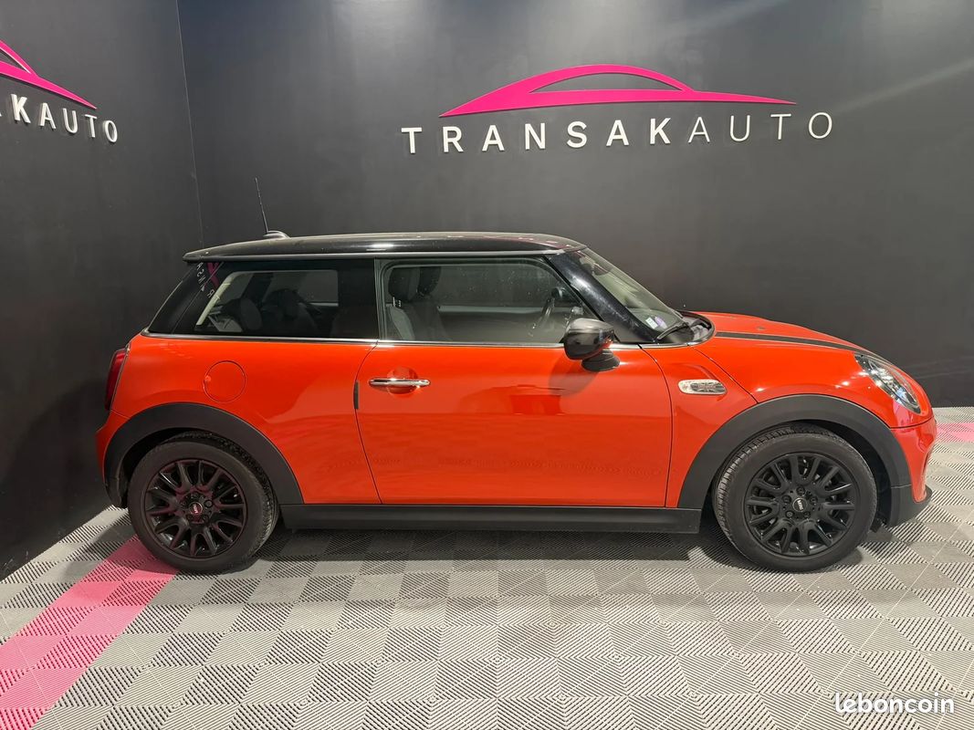 Mini MINI III Cooper 1.5 136 BVA7 GREENWICH (image 2)