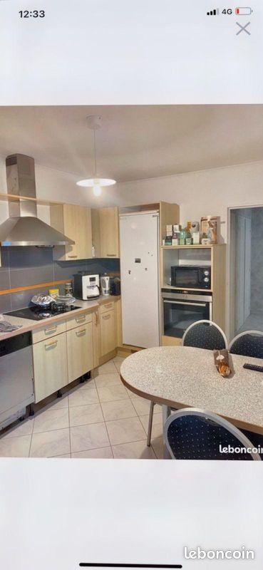 Appartement 3 pièces 81 m² · à Vénissieux · 81 m² · 1 000 €/mois