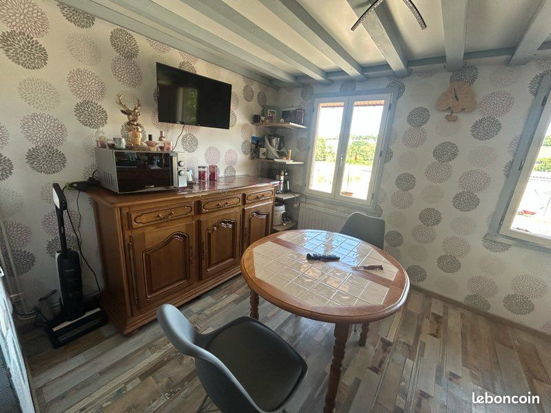 Maison de campagne avec 3900m2 de terrain (image 3)